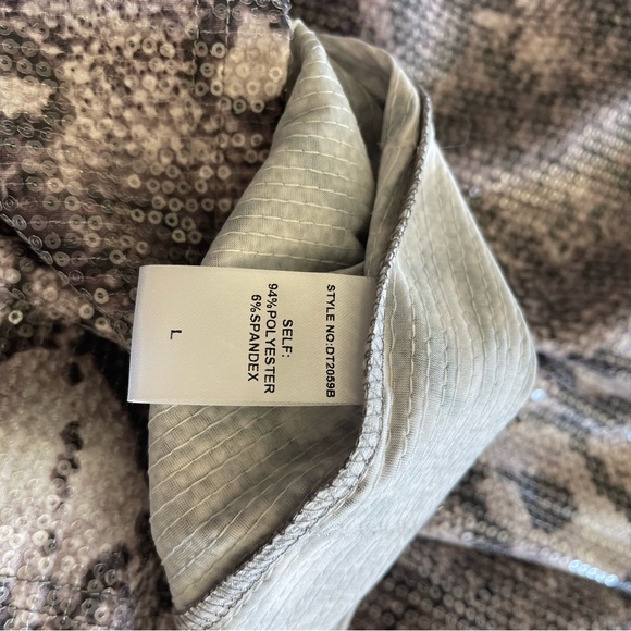 Sequin dress - Picture 8 of 8